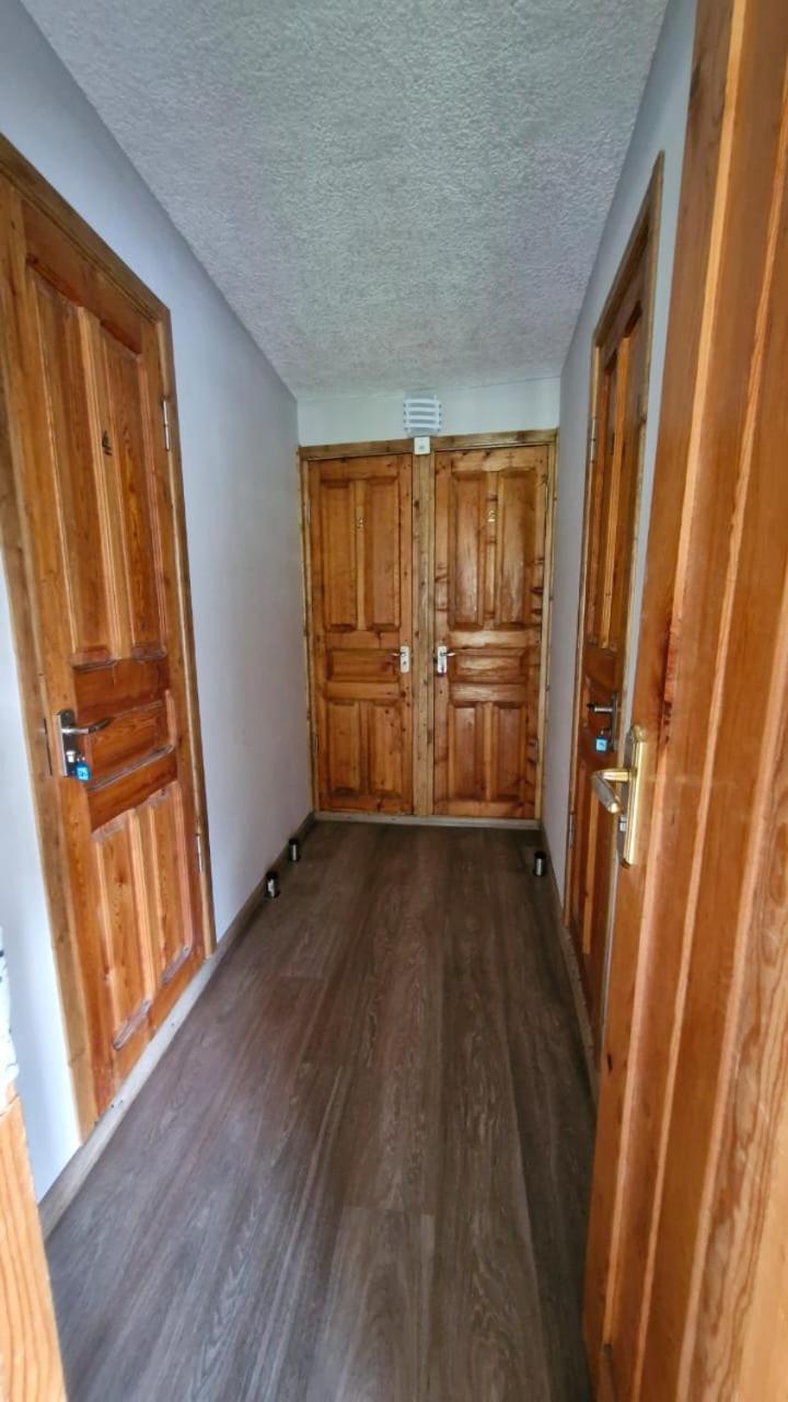Mestialux Guesthouse מראה חיצוני תמונה