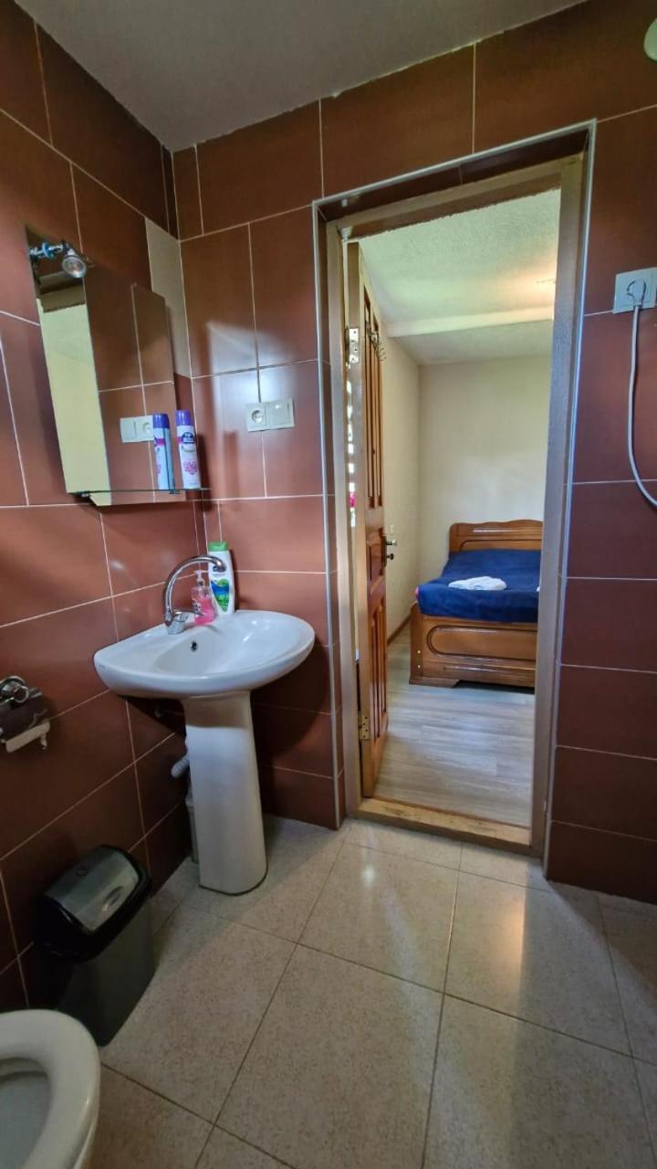 Mestialux Guesthouse מראה חיצוני תמונה