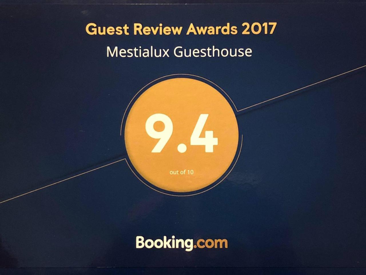 Mestialux Guesthouse מראה חיצוני תמונה