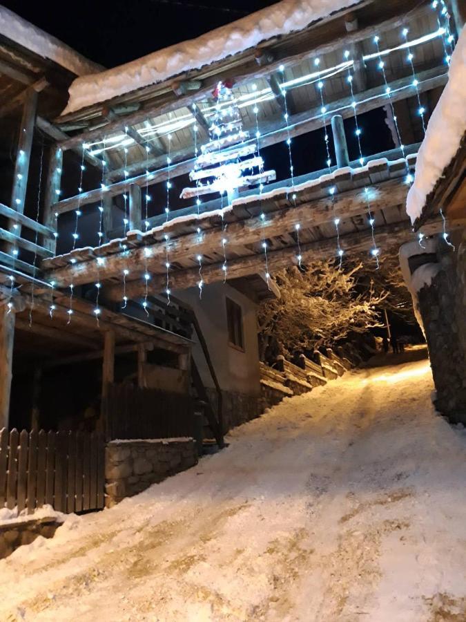 Mestialux Guesthouse מראה חיצוני תמונה